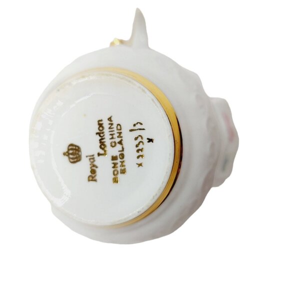 Vintage Royal London Tea Cup & Saucer Set white Red Rose Floral Numbered - Picture 13 of 14